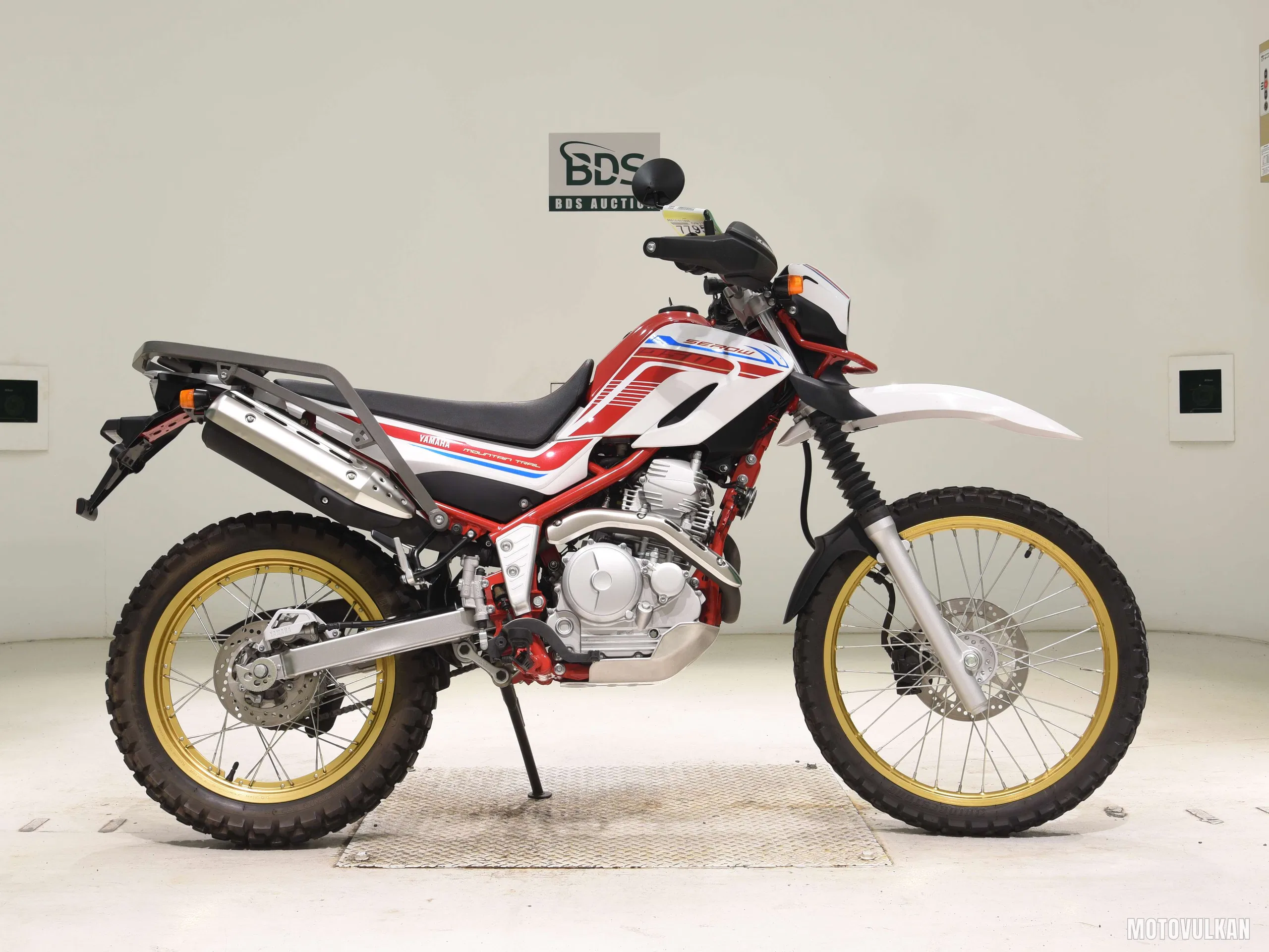 Yamaha SEROW250-3