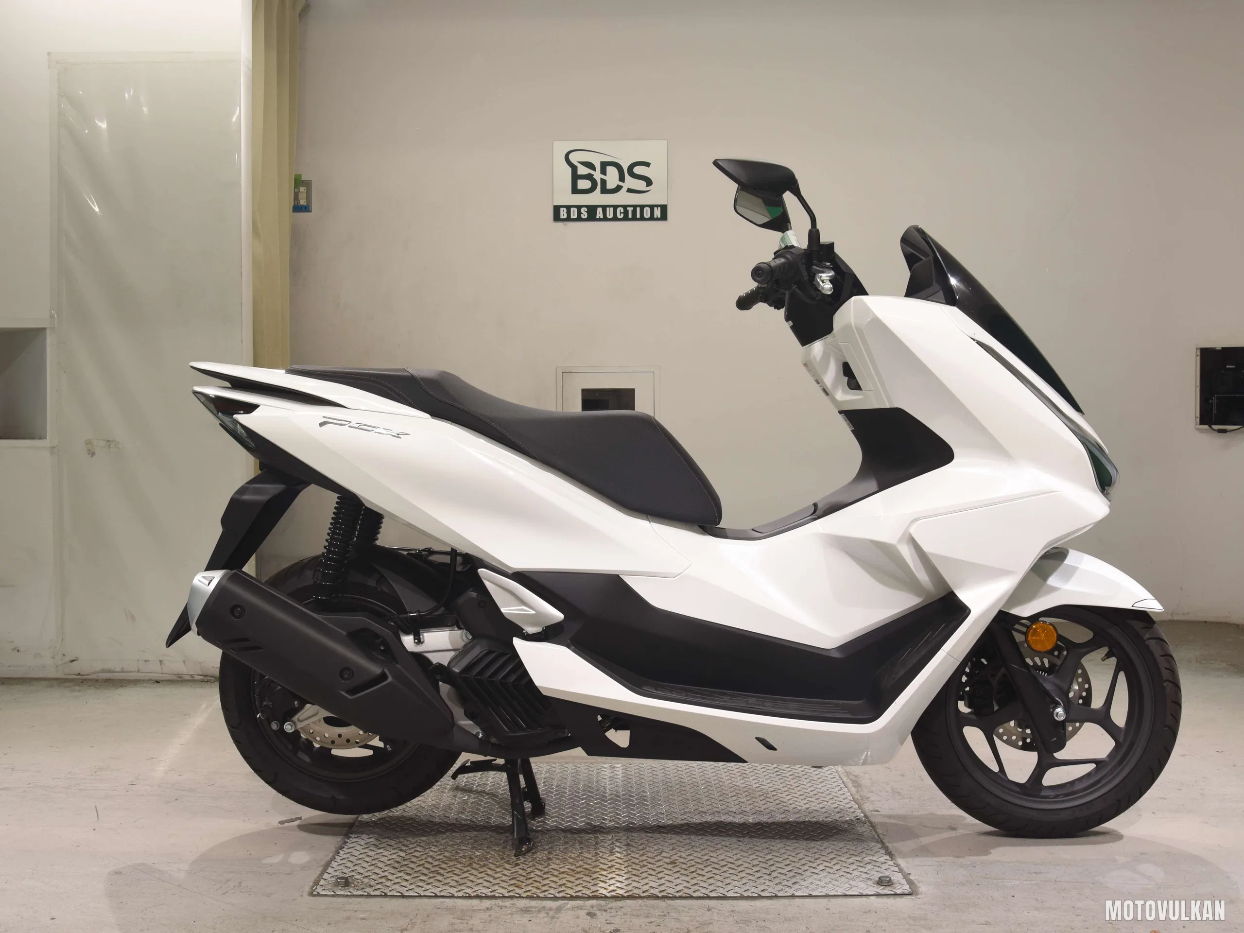 Honda PCX125-4