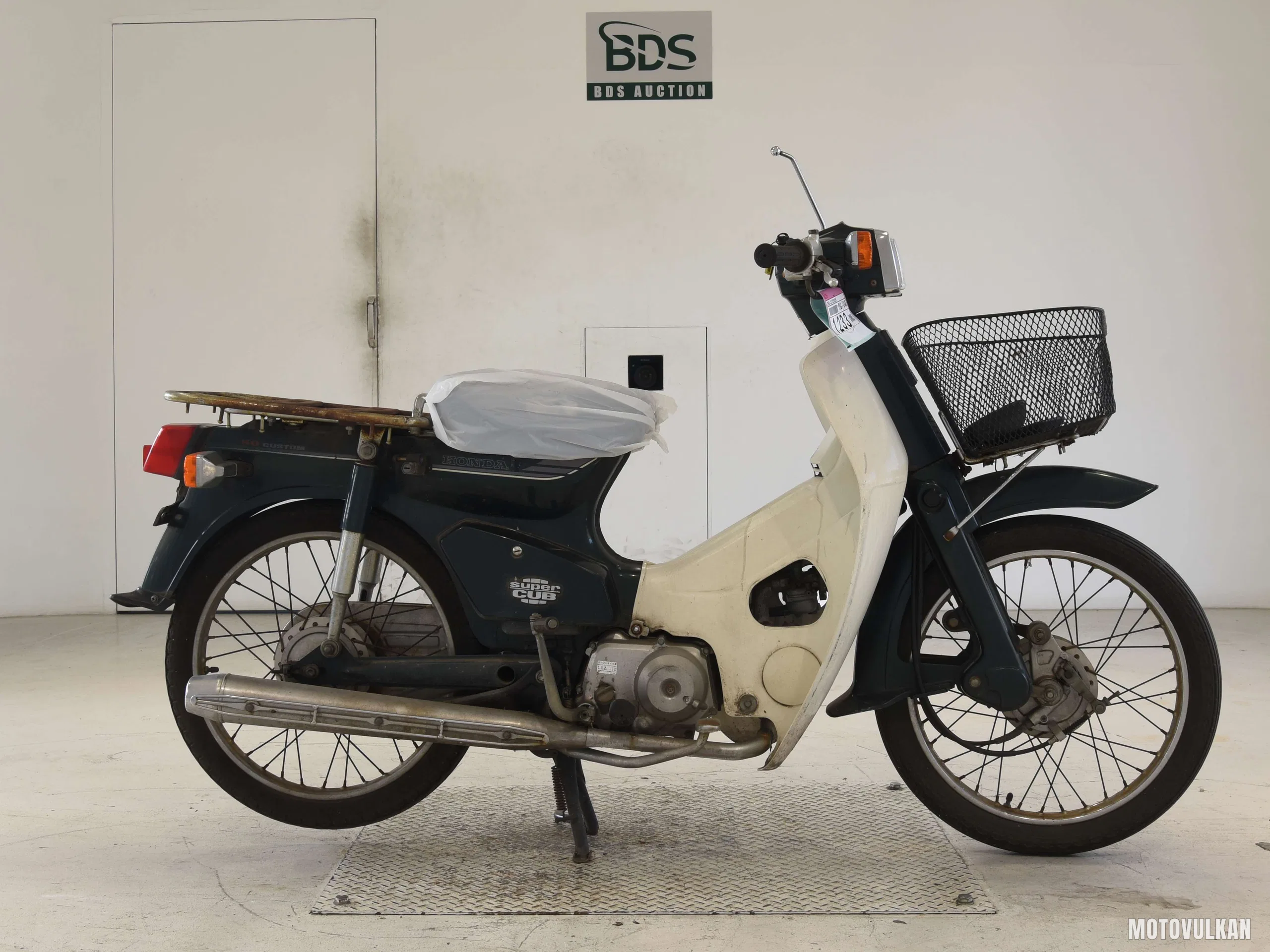 Honda C50-E