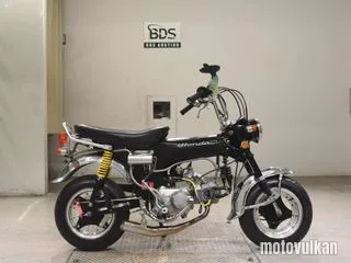 Honda DAX70