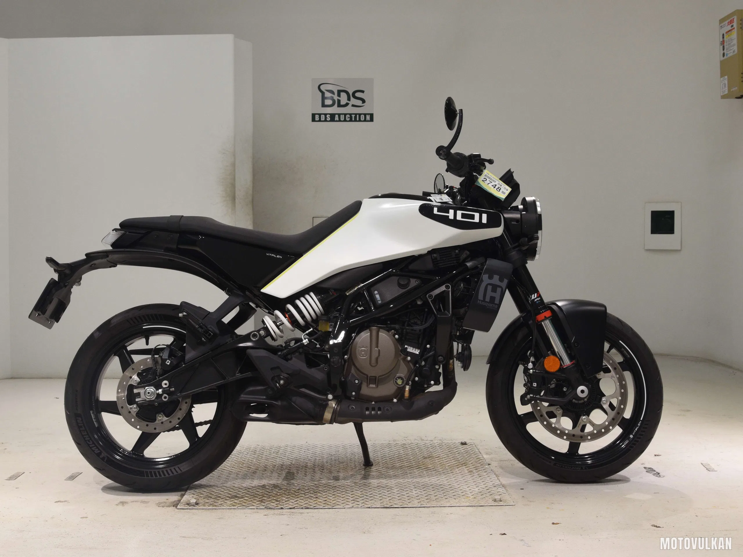  HUSQVARNA Vitpilen 401