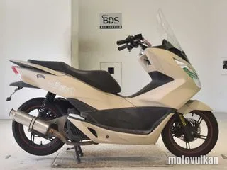 Honda PCX125-2