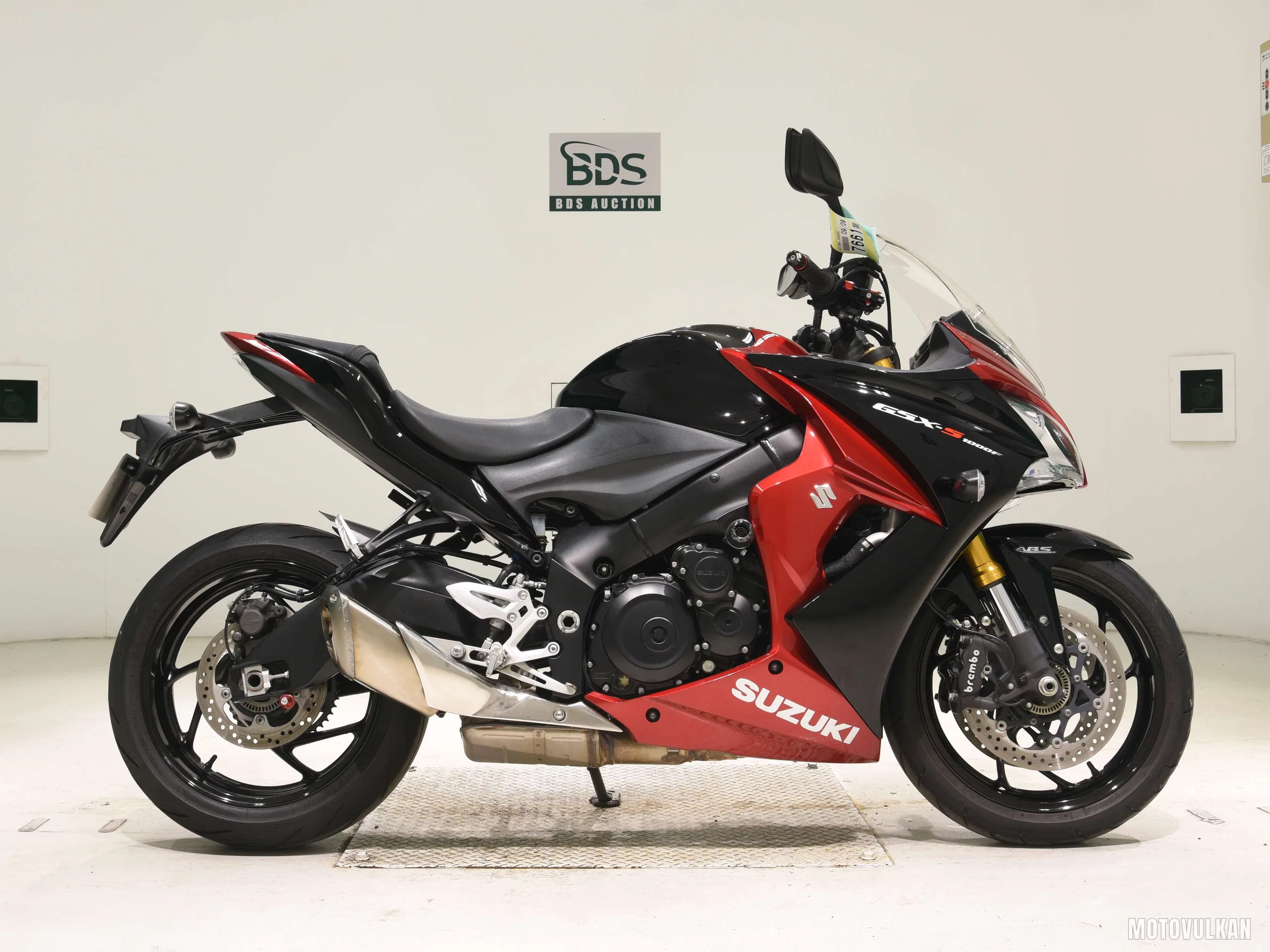 Suzuki GSX-S1000F