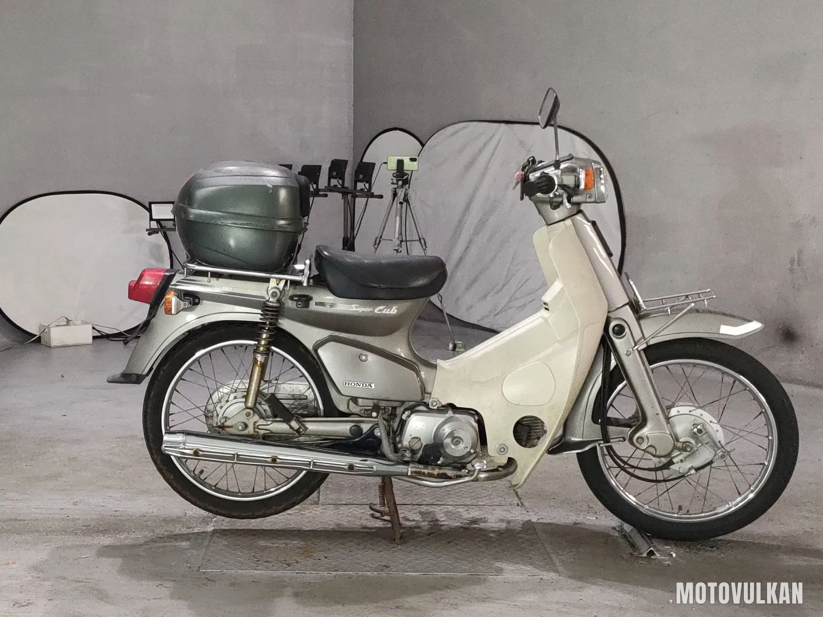 Honda Super Cub 90 Custom