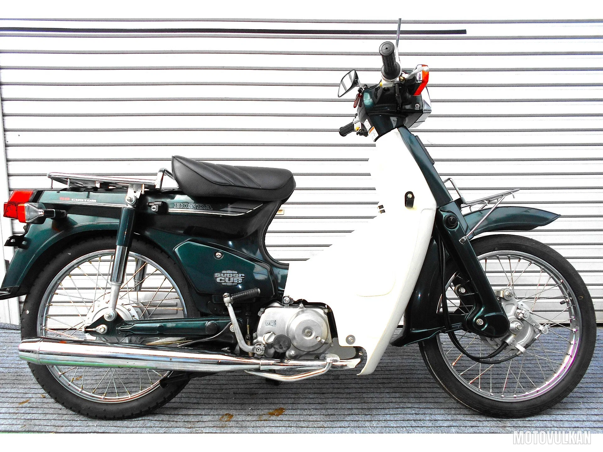 Honda Super Cub50 Custom