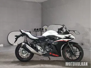 Suzuki GSX250R