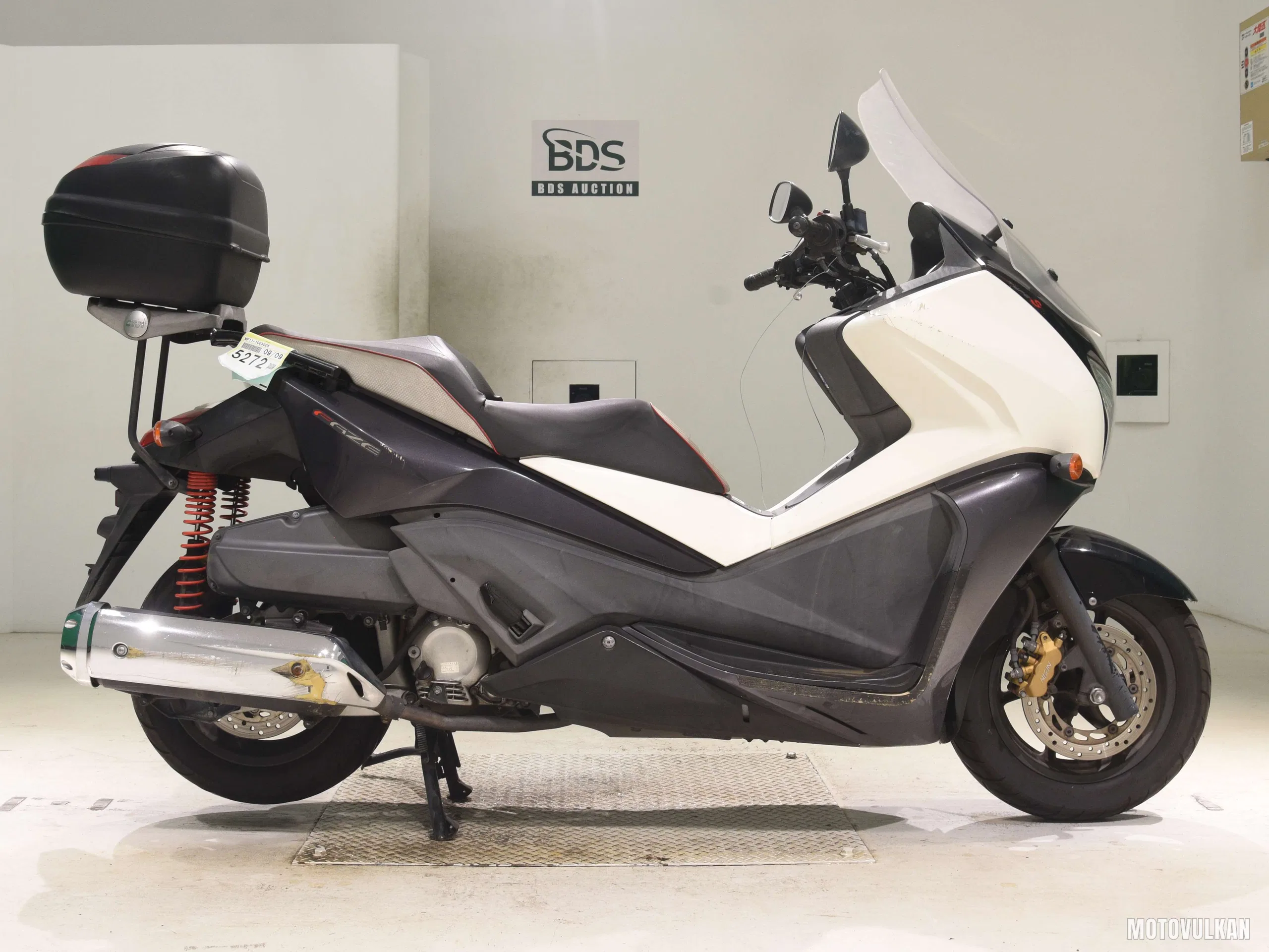 Honda FAZES