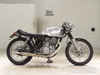 Yamaha SR400-2