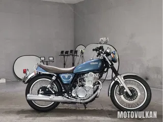 Yamaha SR400