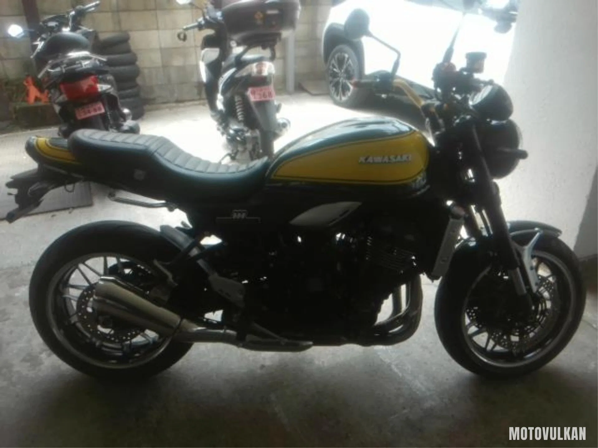 Kawasaki Z900Rs