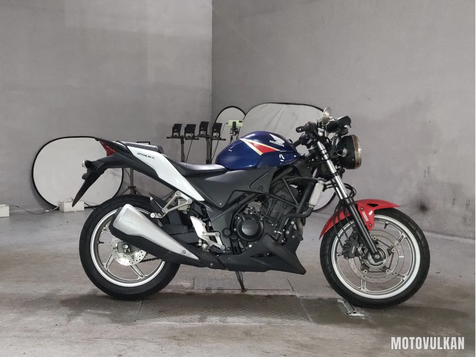 Honda CBR250R