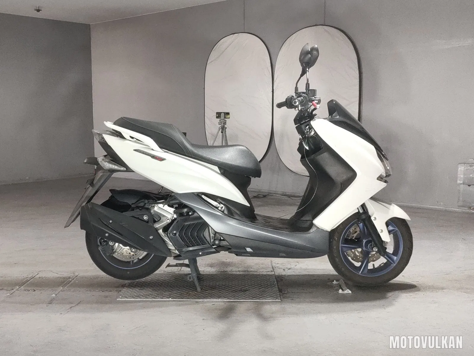 Yamaha Majesty 155S