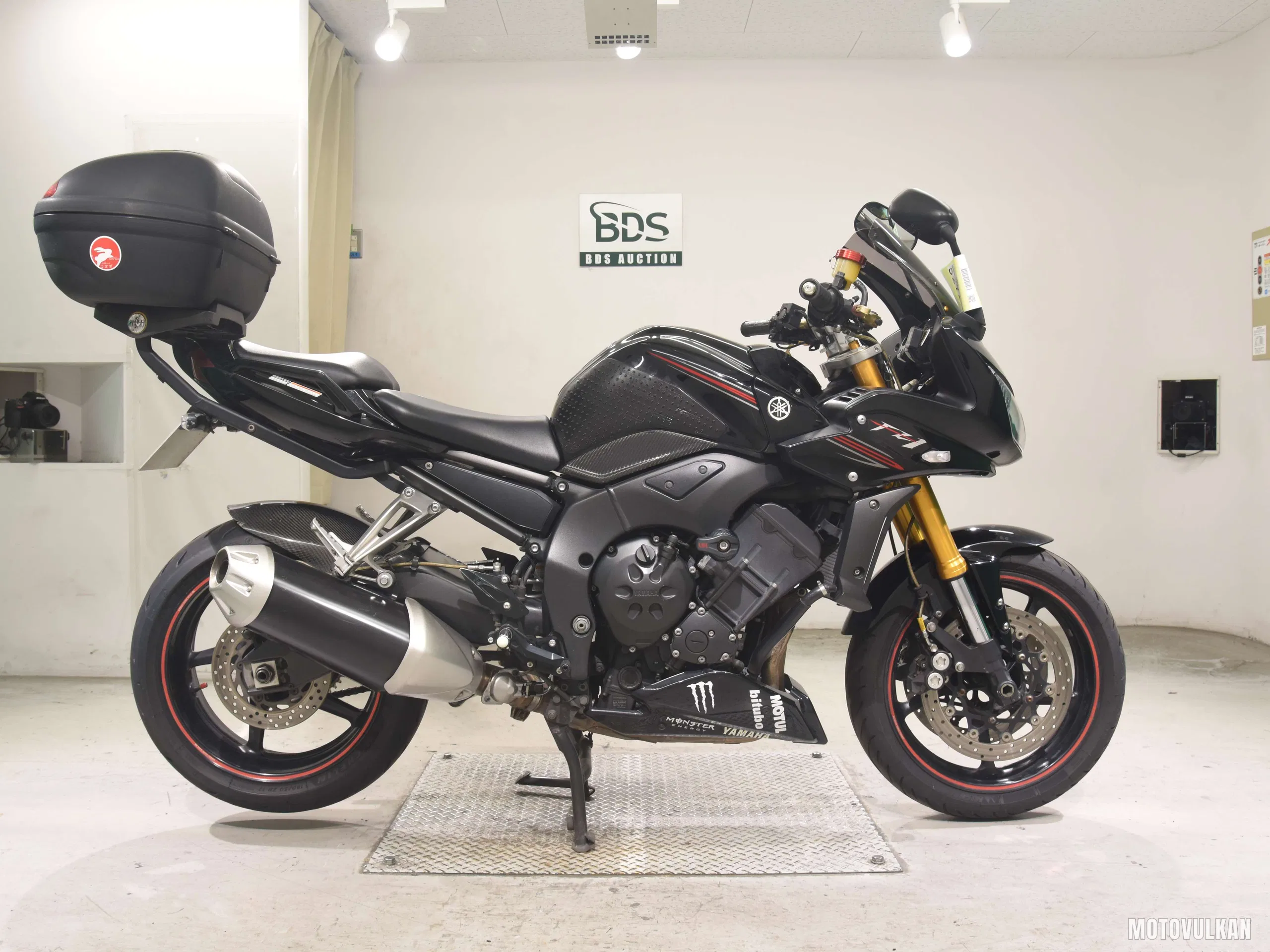 Yamaha FZ-1 FAZER