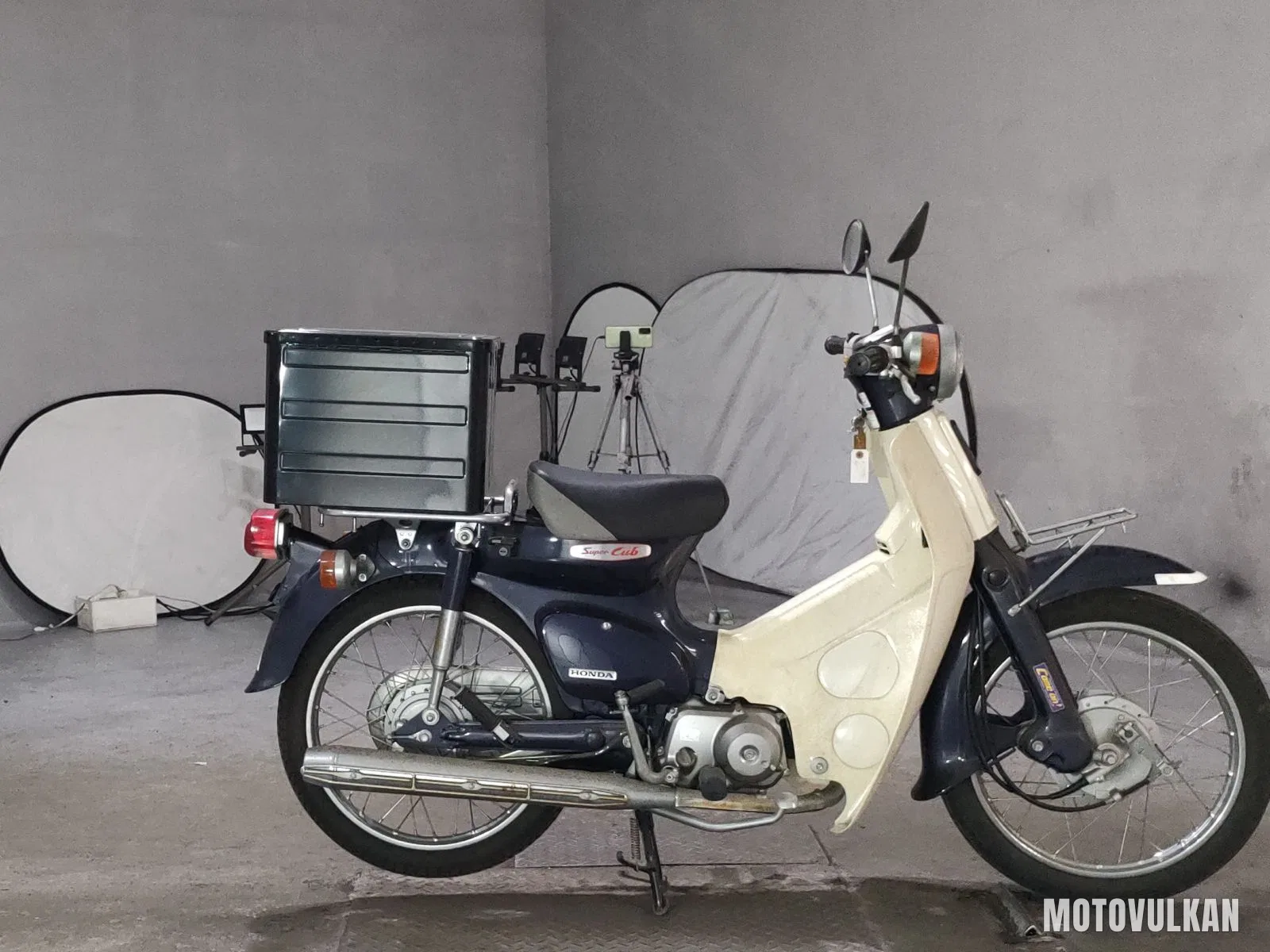 Honda Super Cub 90 Custom