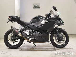 Kawasaki NINJA400-2