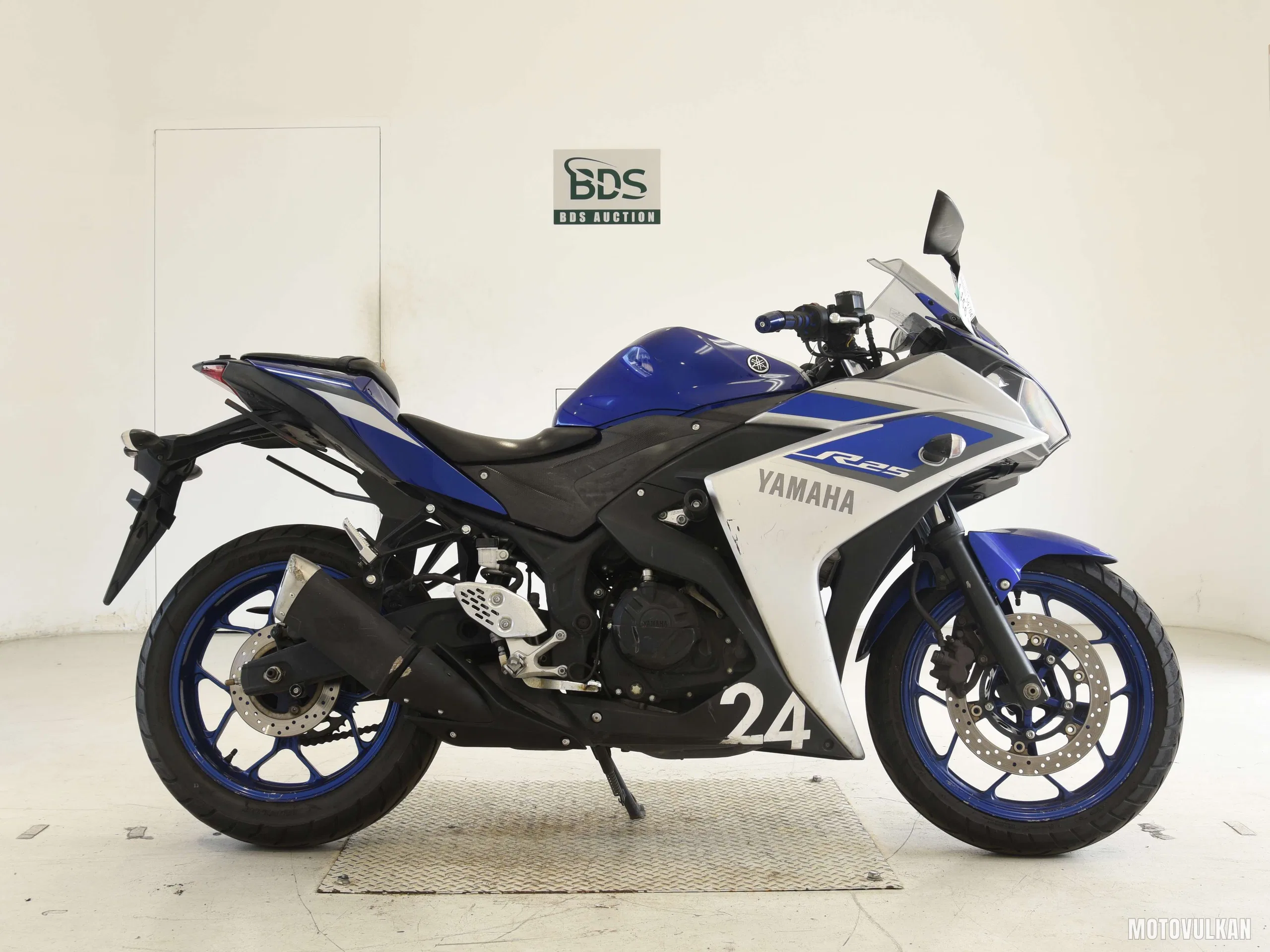 Yamaha YZF-R25