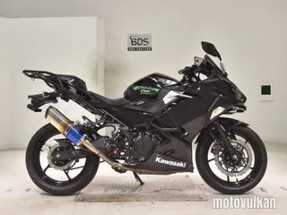 Kawasaki NINJA400-2