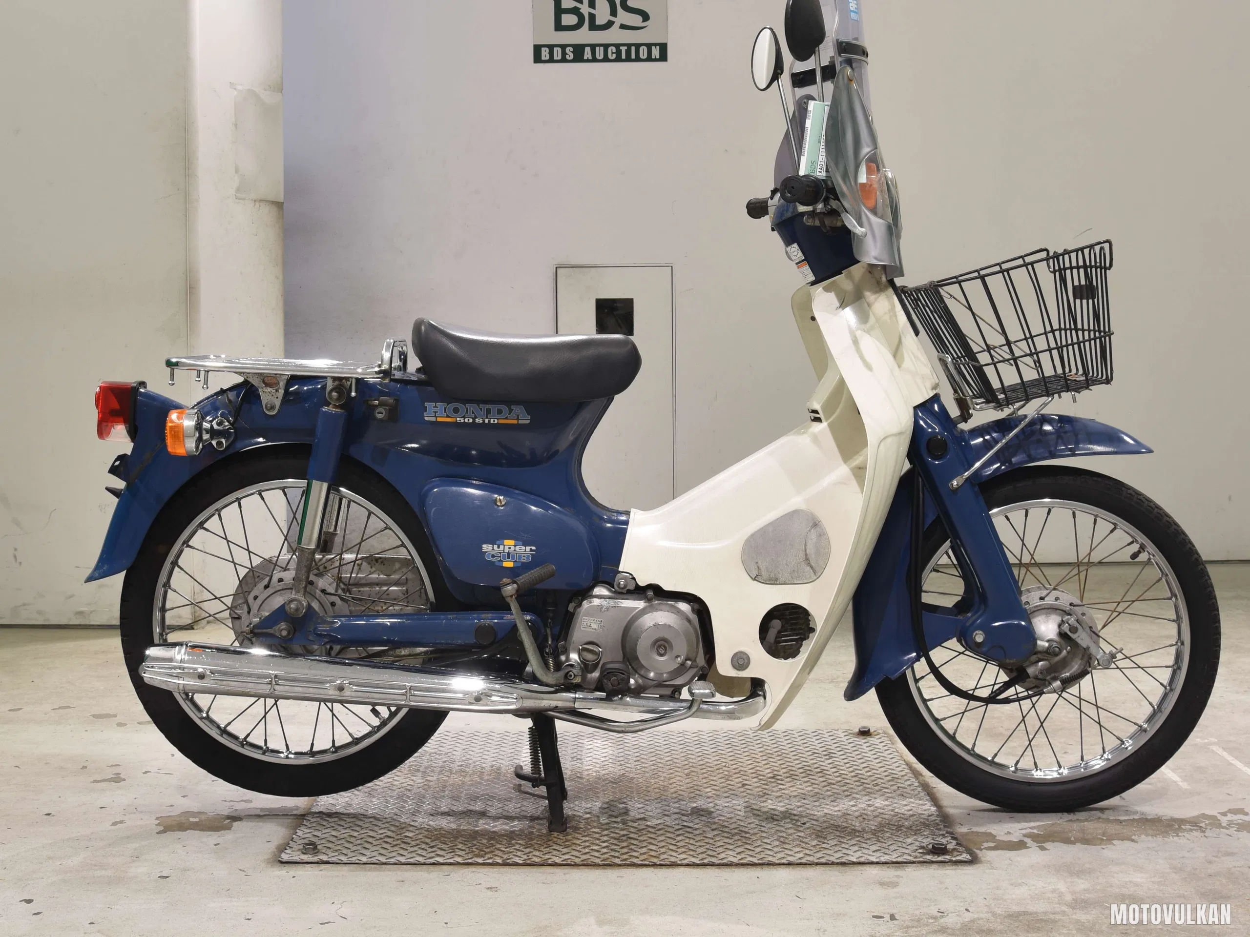 Honda C50