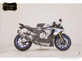 Yamaha YZF-R1M