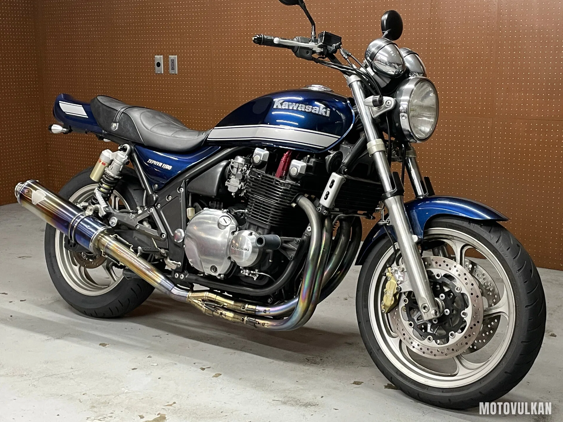 Kawasaki Zephyr1100