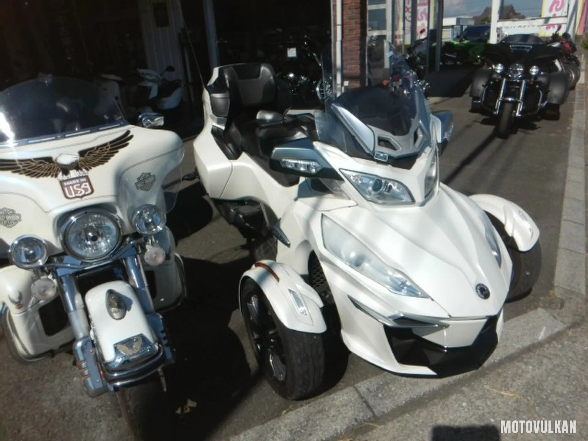 Other Non Japanese Cam-Am Spyder Rt-S