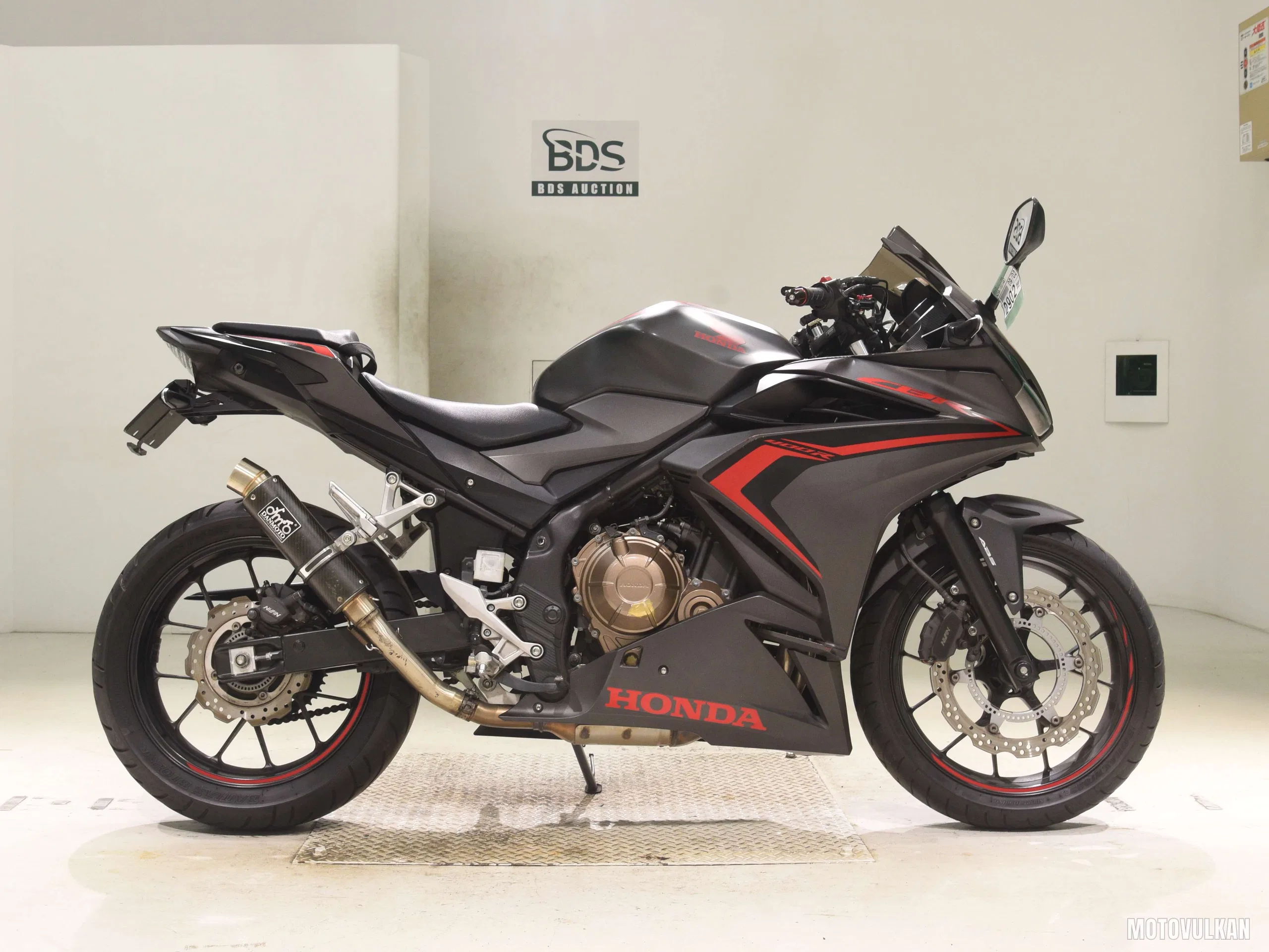 Honda CBR400R-2