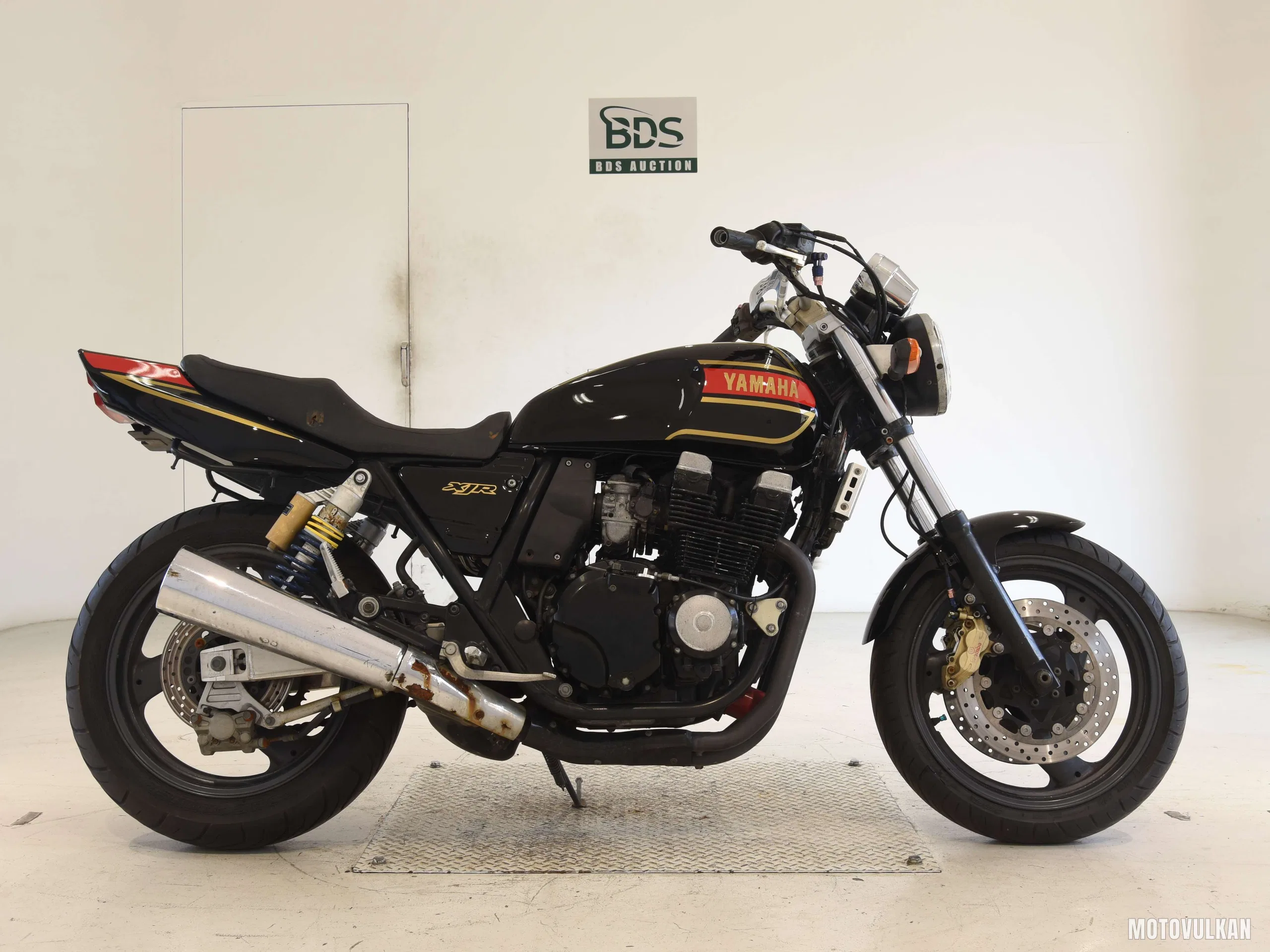 Yamaha XJR400R2