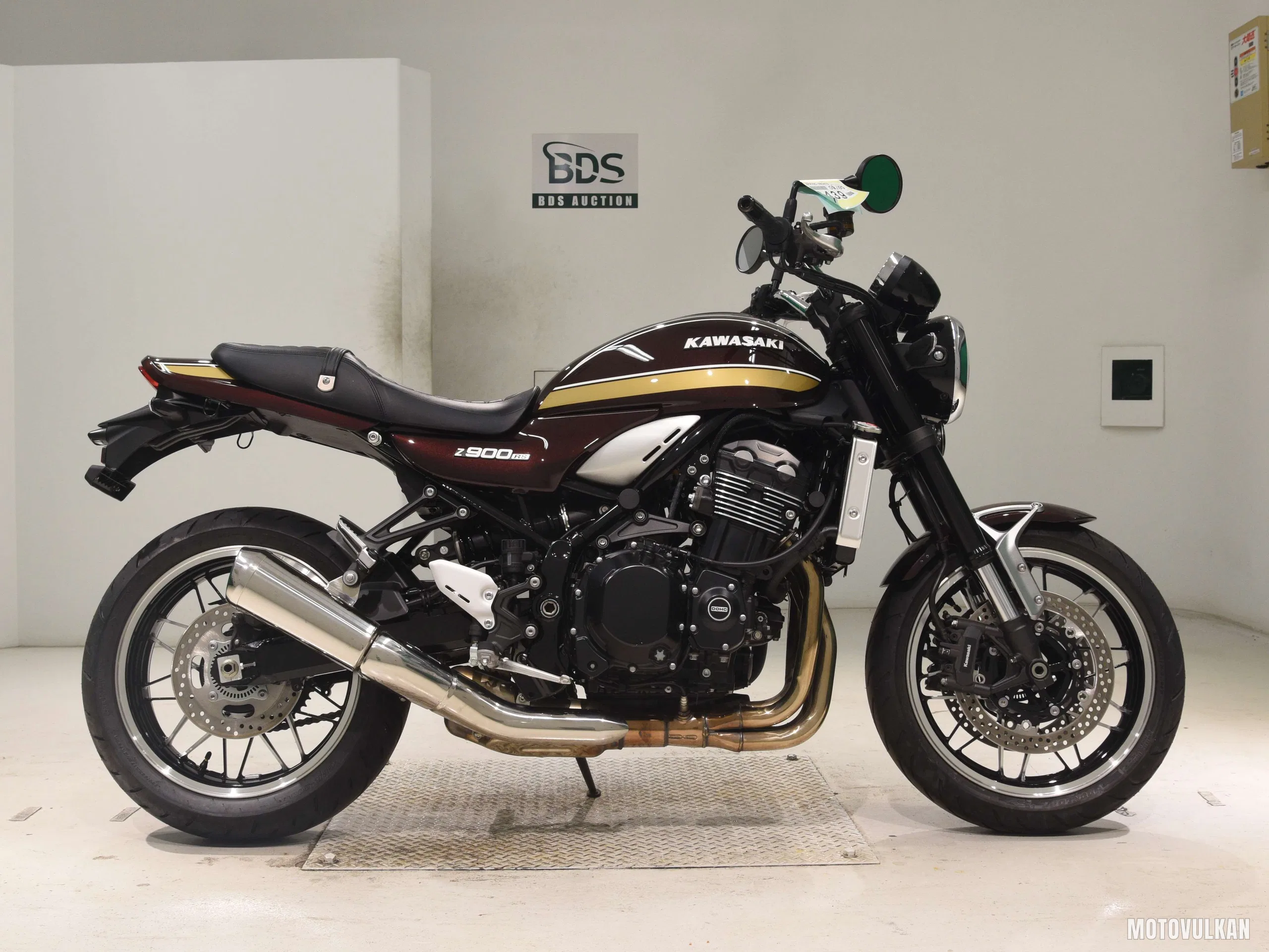 Kawasaki Z900RS