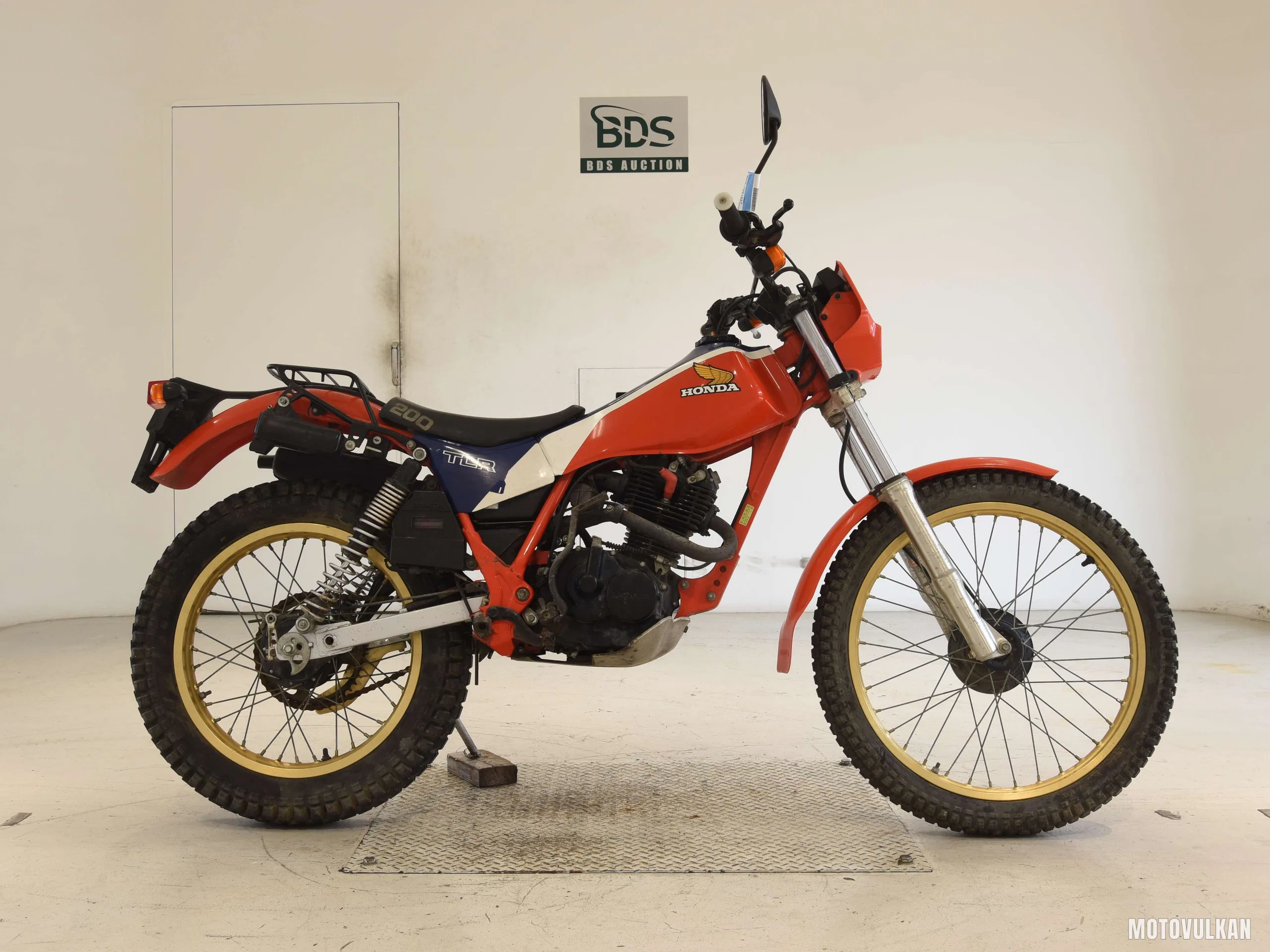 Honda TLR200