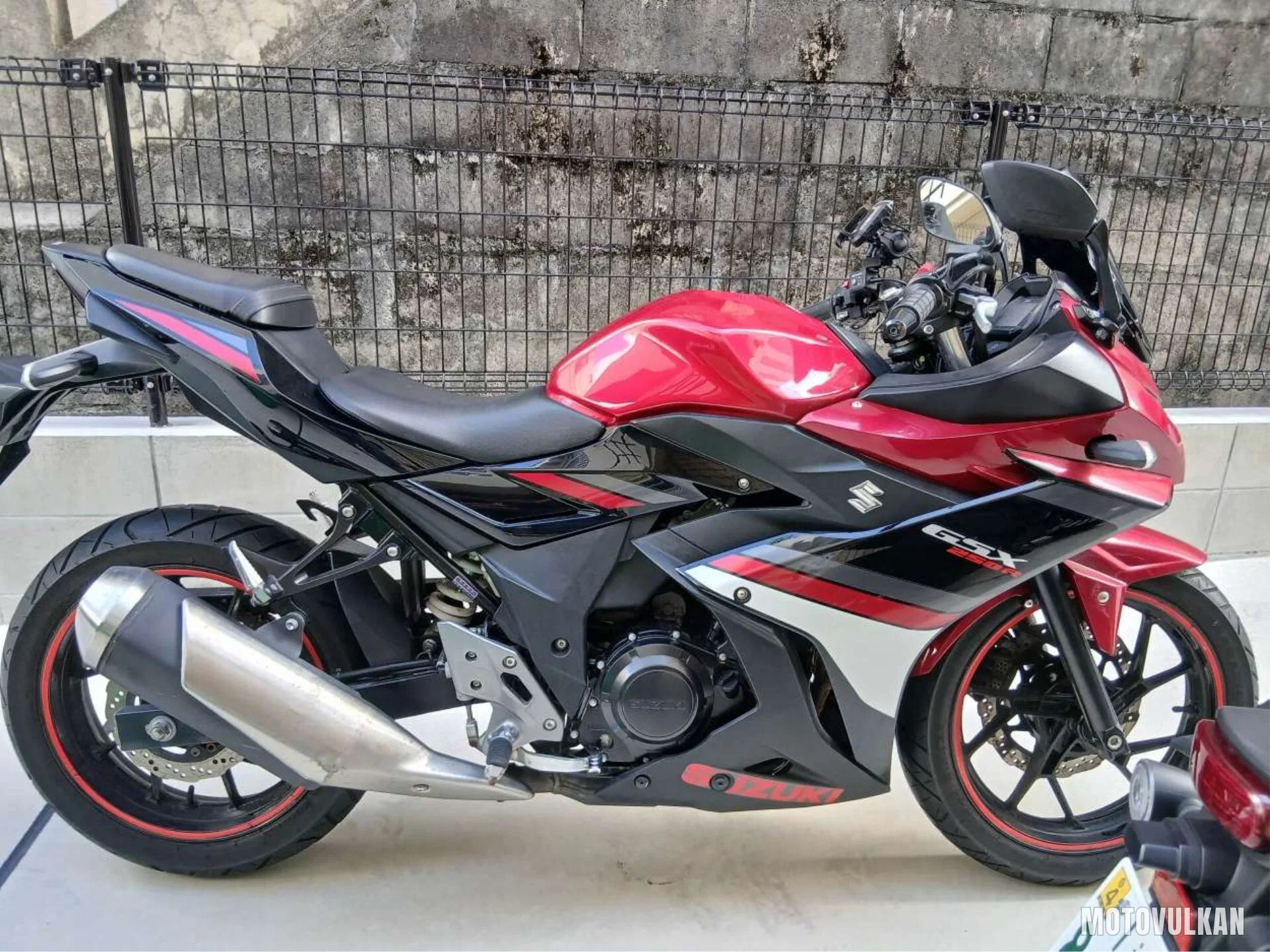 Suzuki Gsx250R