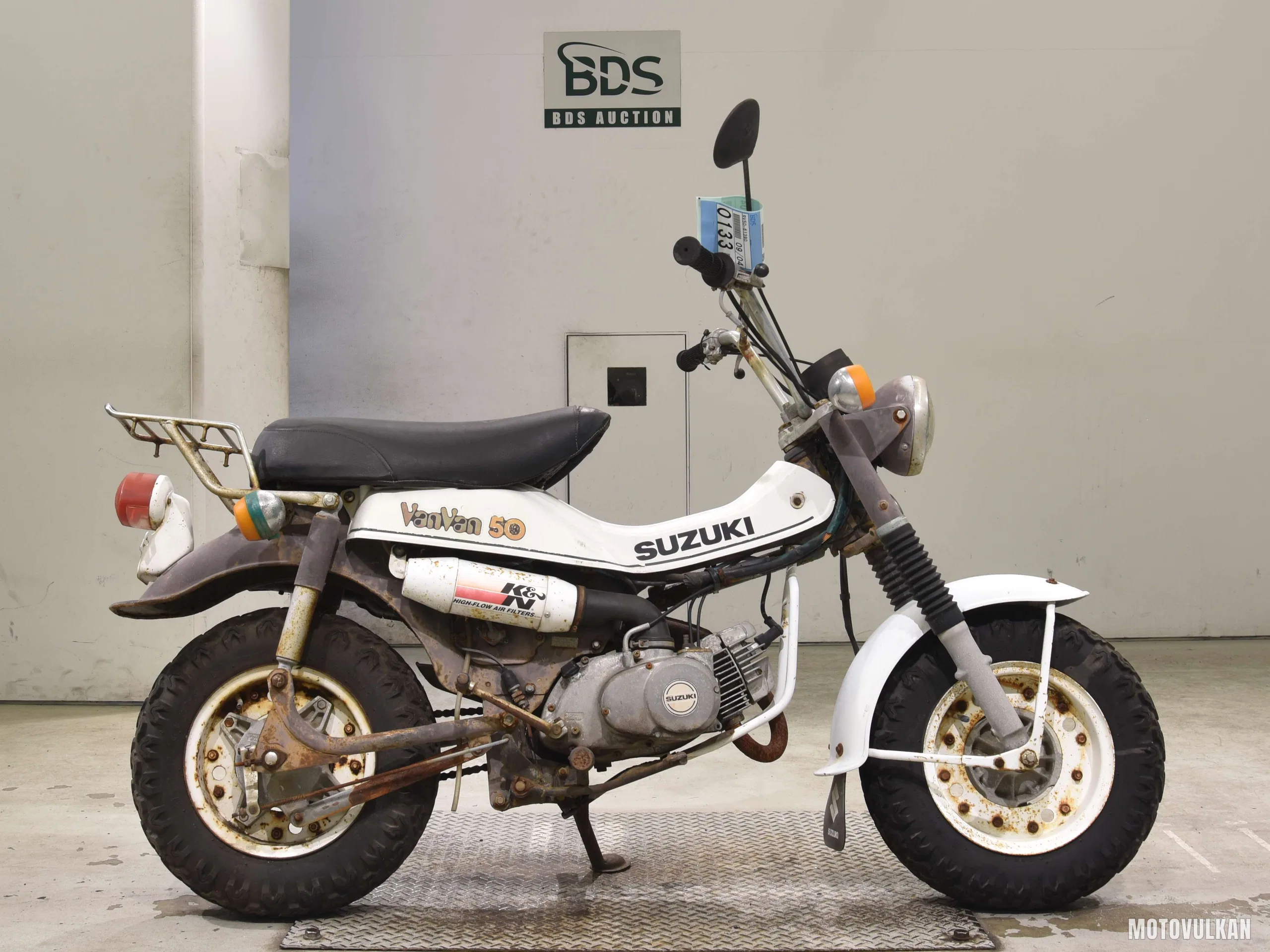 Suzuki RV50