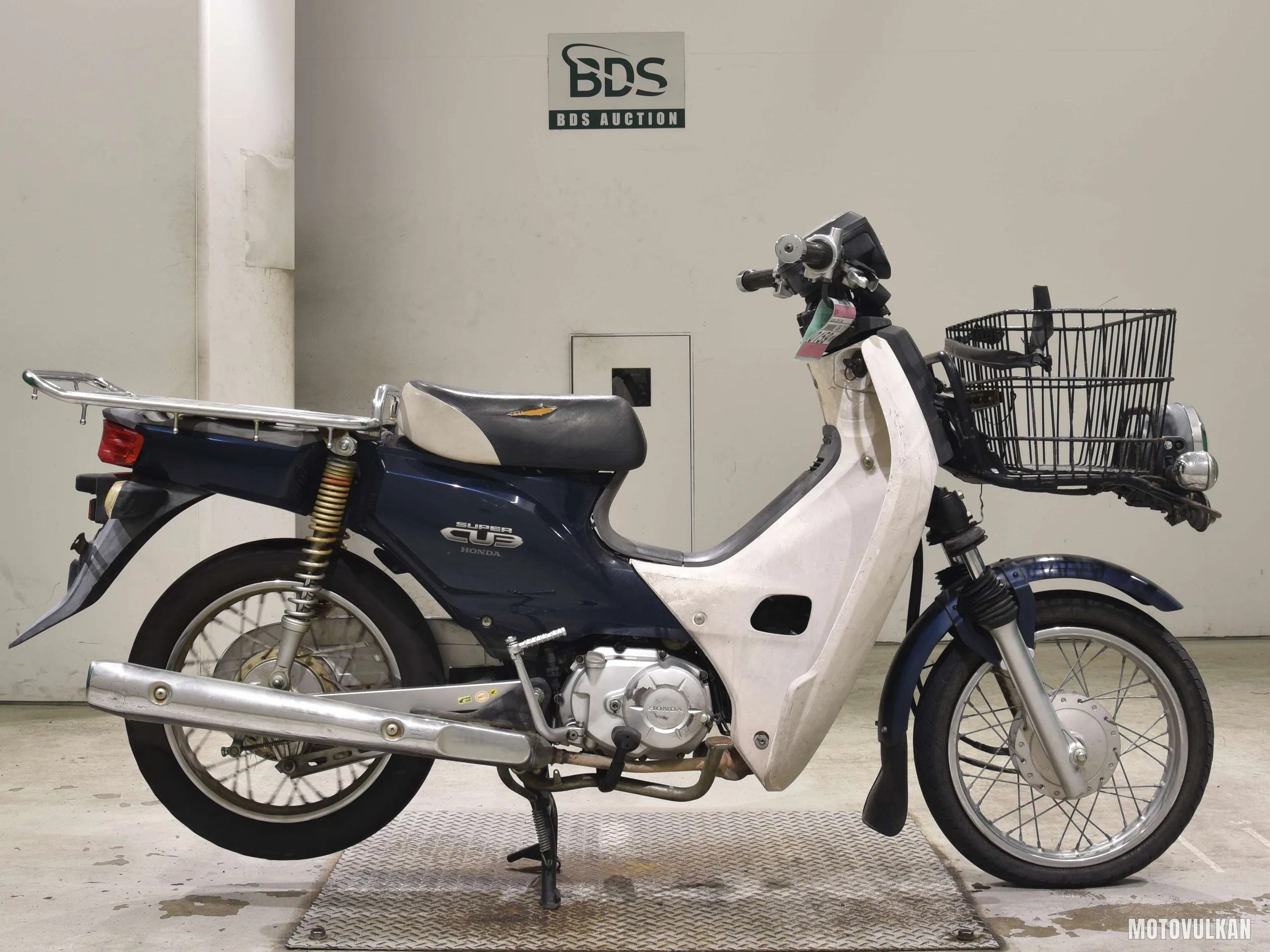 Honda C50-2
