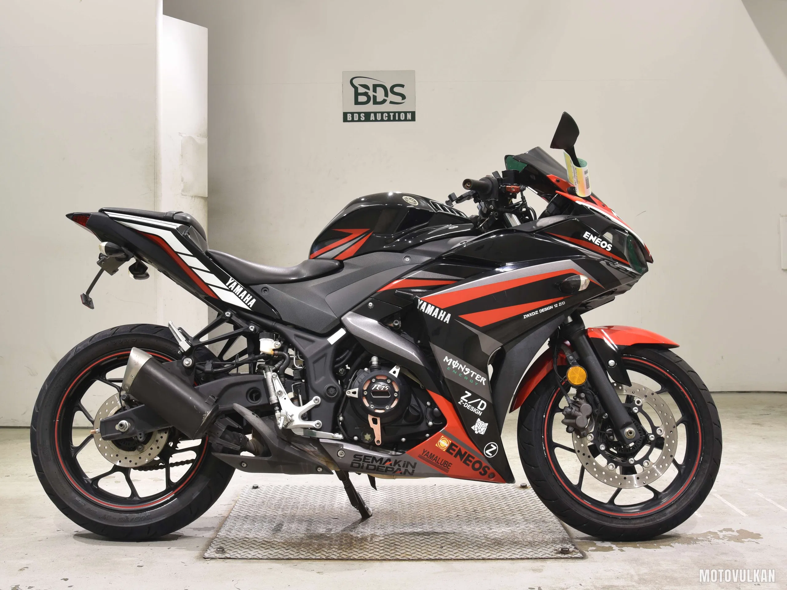 Yamaha YZF-R25A