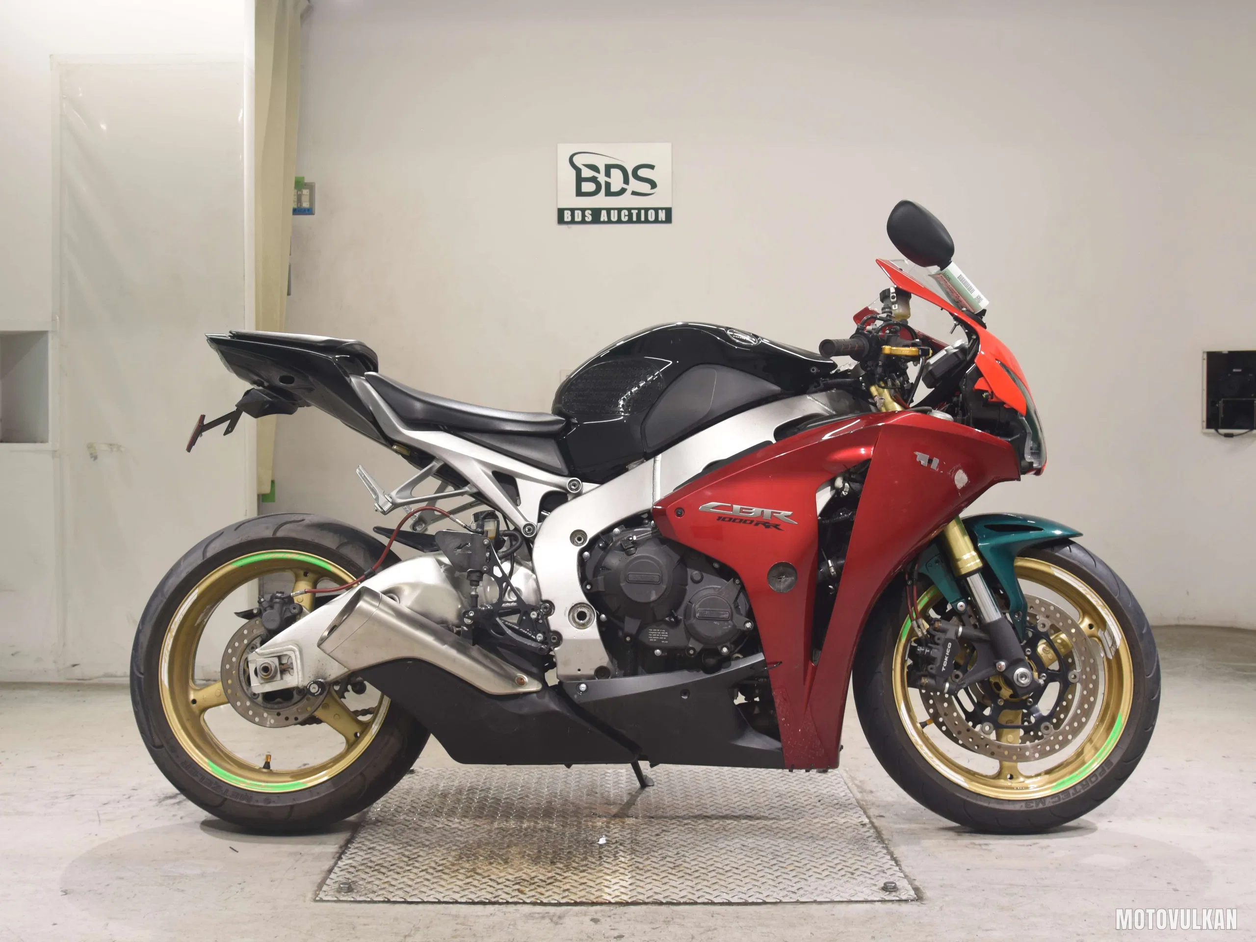 Honda CBR1000RR-2