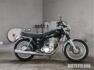 Yamaha SR400