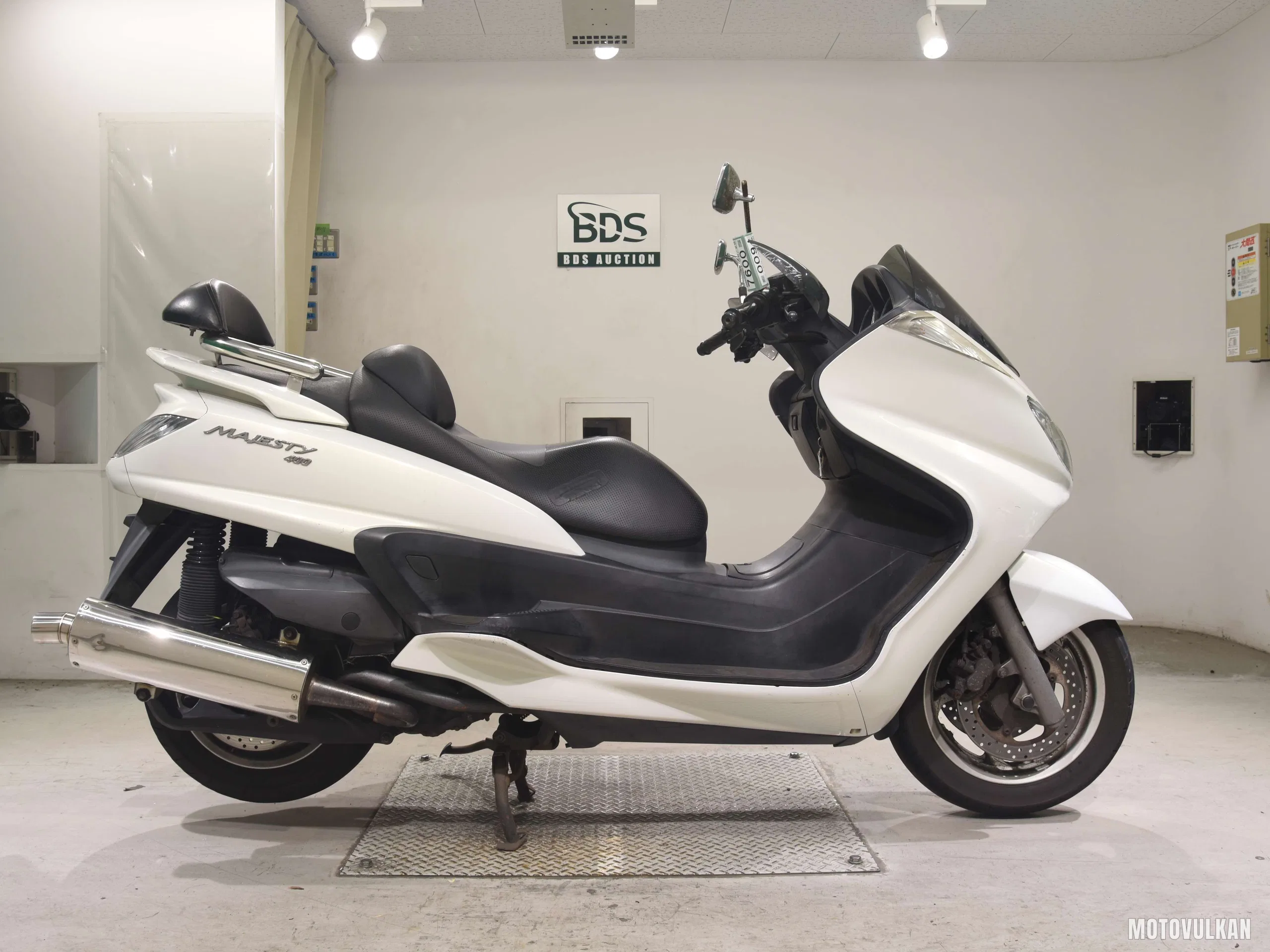 Yamaha MAJESTY400