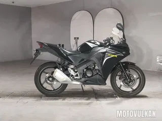 Honda CBR150R