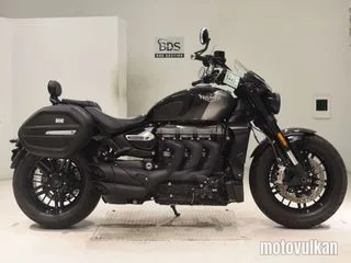  TRIUMPH ROCKET III GT