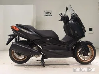 Yamaha X-MAX250-2