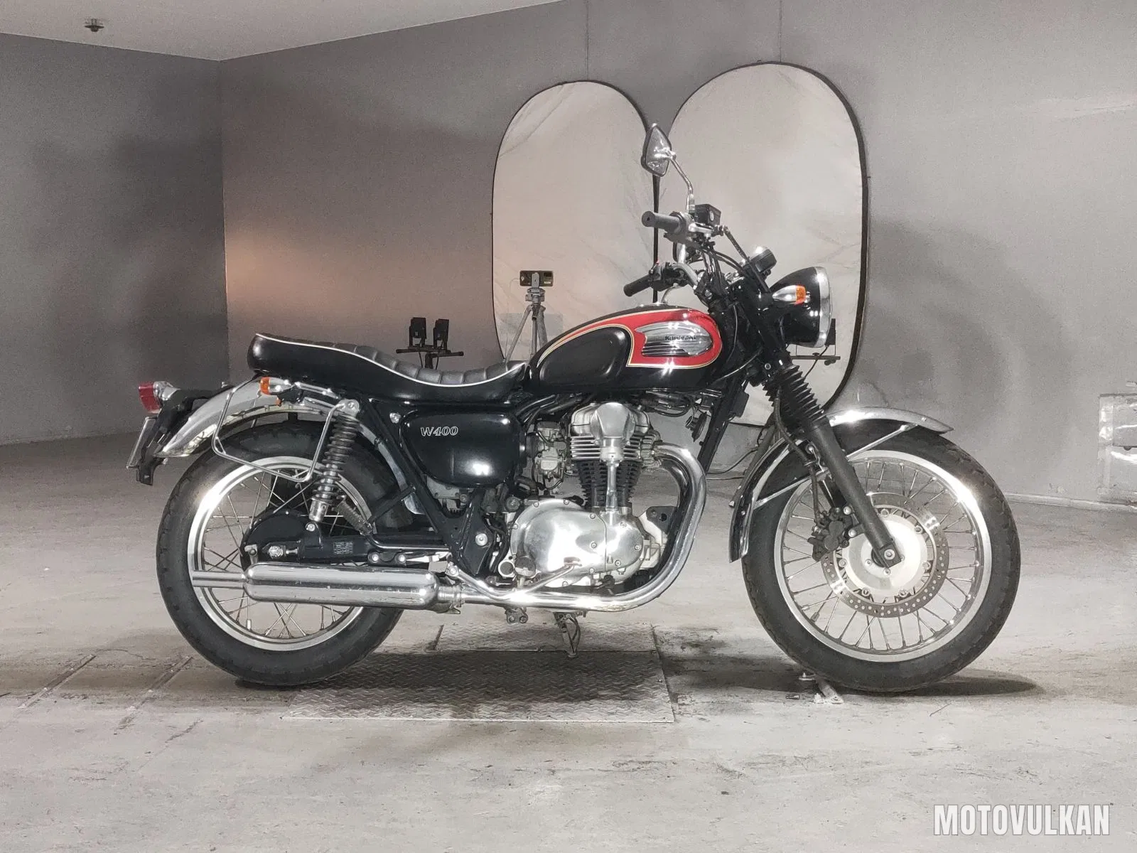 Kawasaki W400