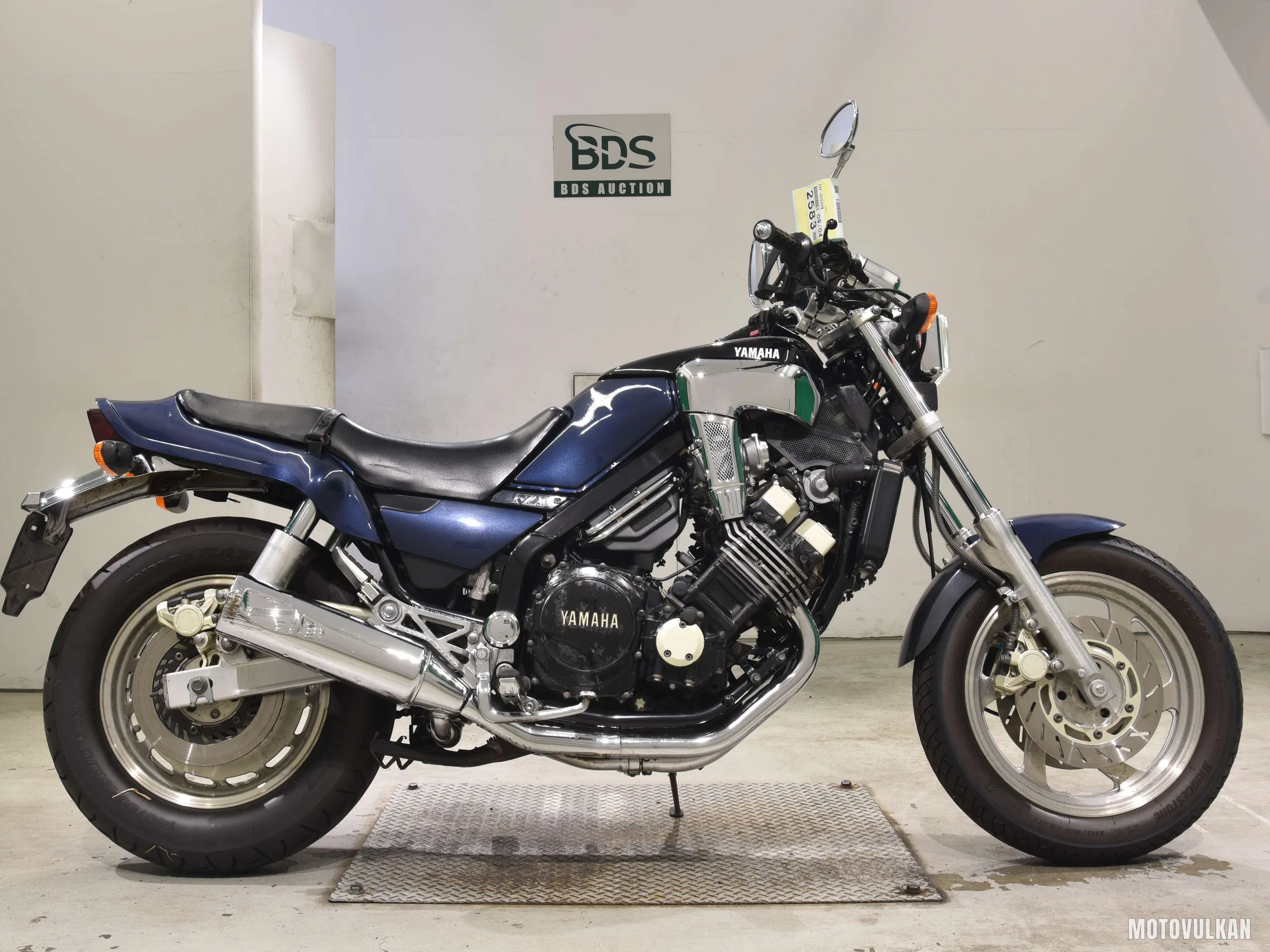 Yamaha FZX750-2