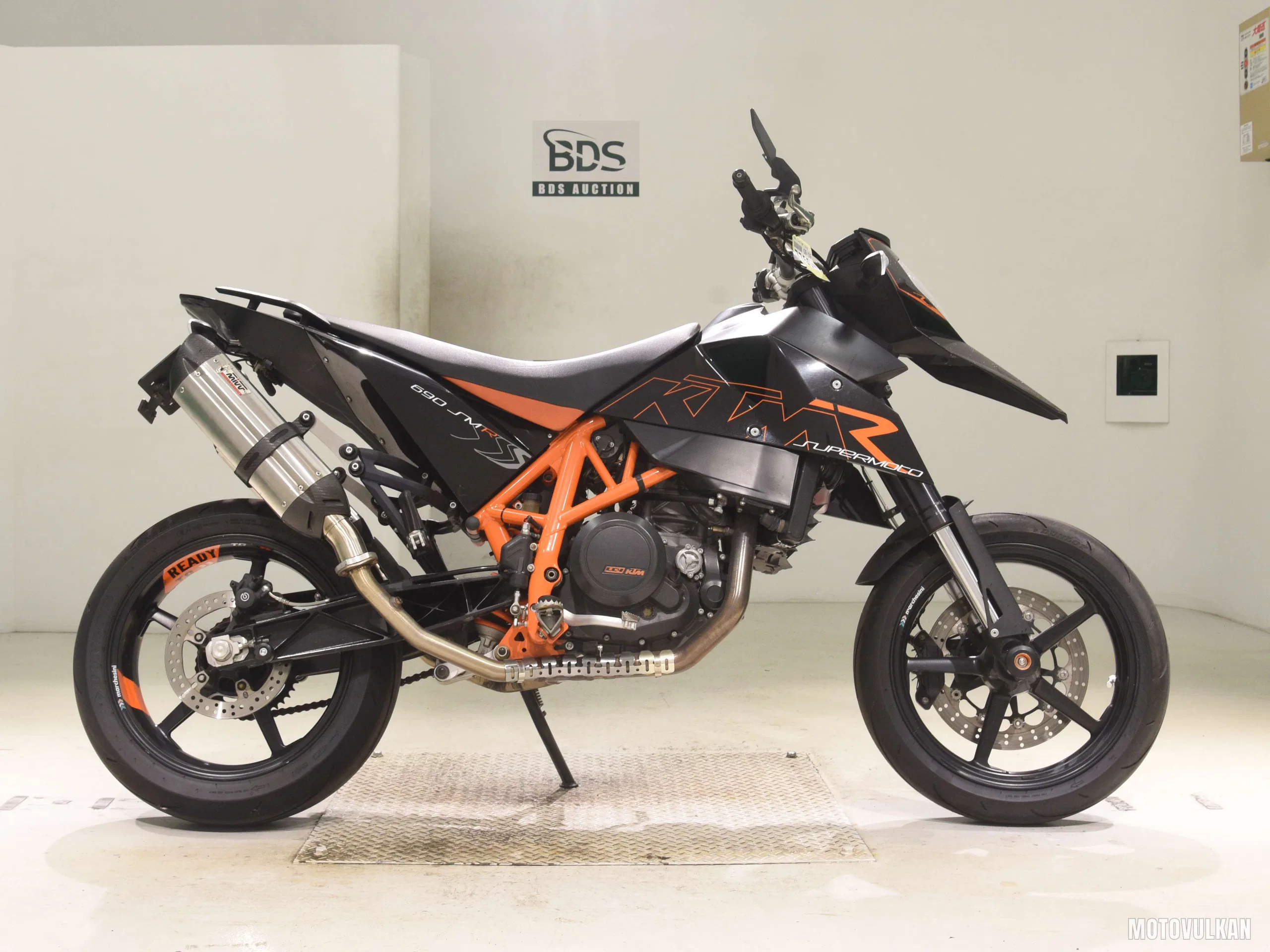  KTM690 SUPERMOTO R