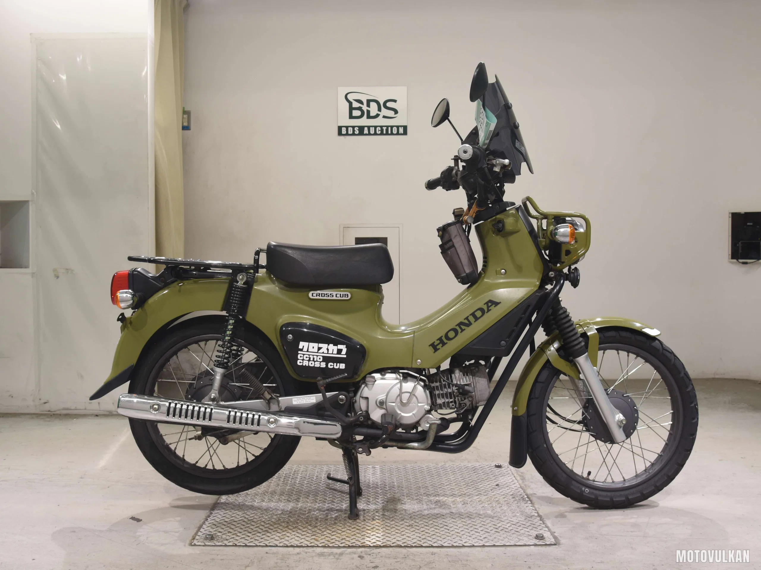 Honda Cross Cub 110-2