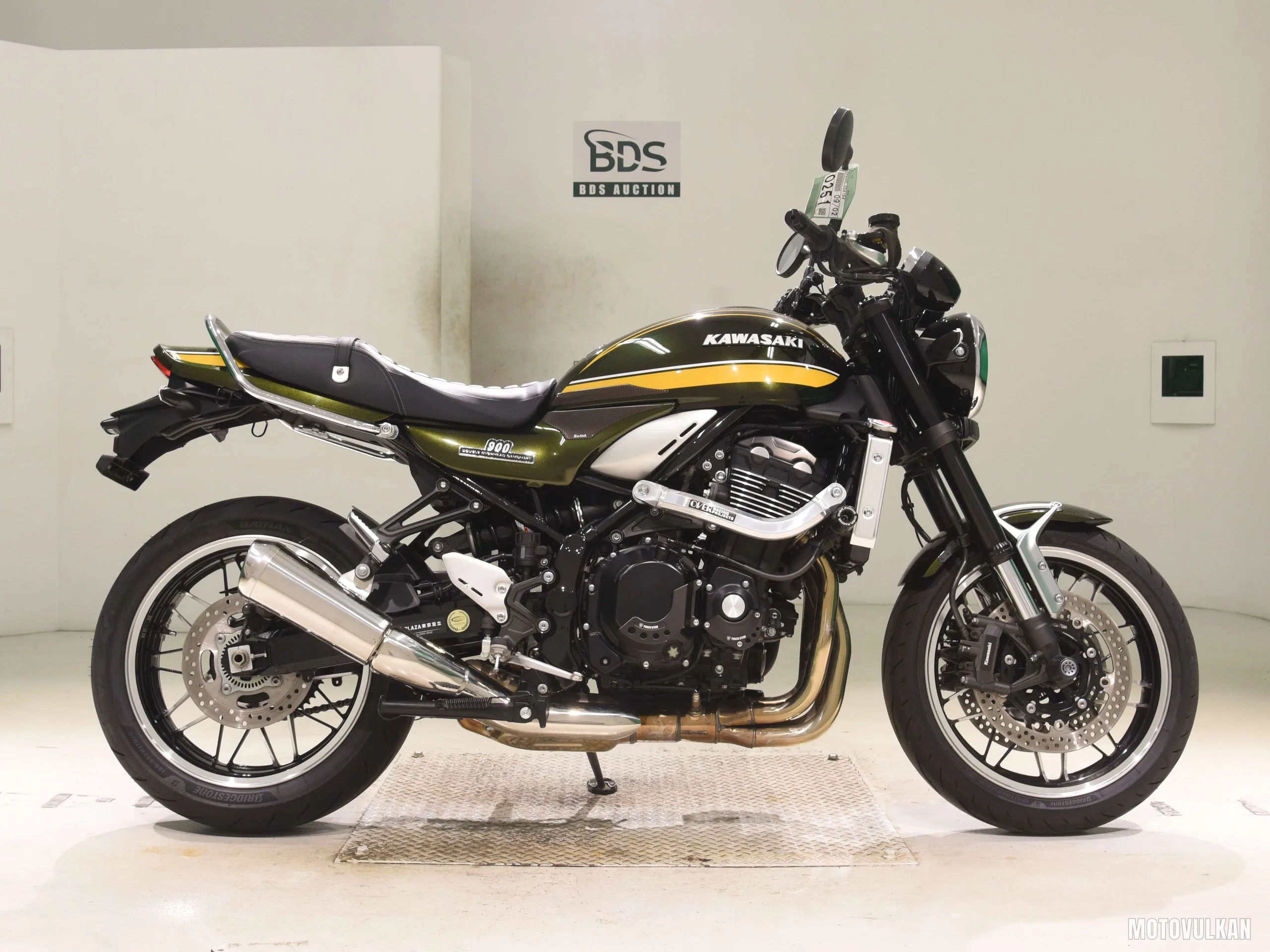Kawasaki Z900RS