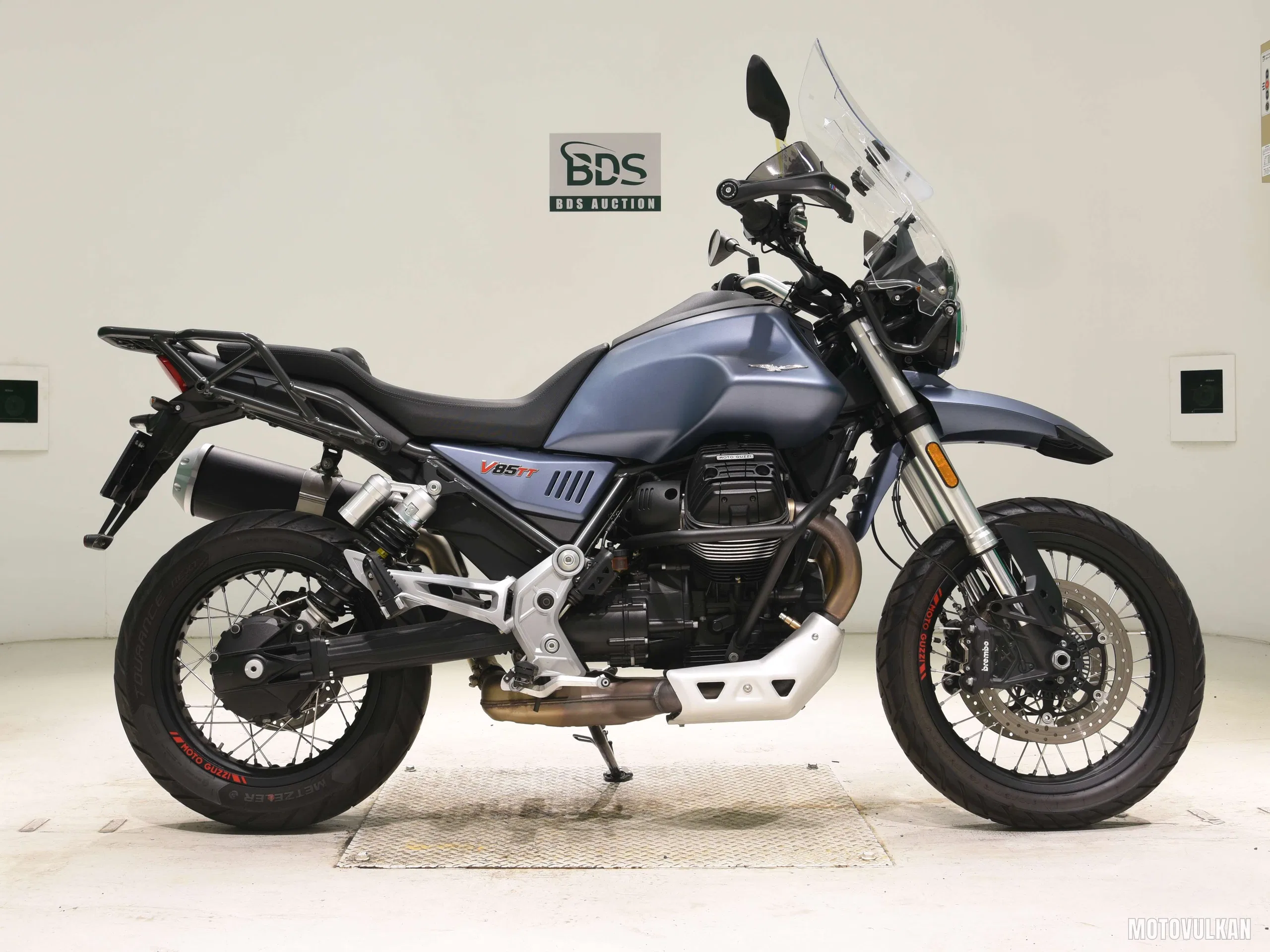  MOTO GUZZI V85TT