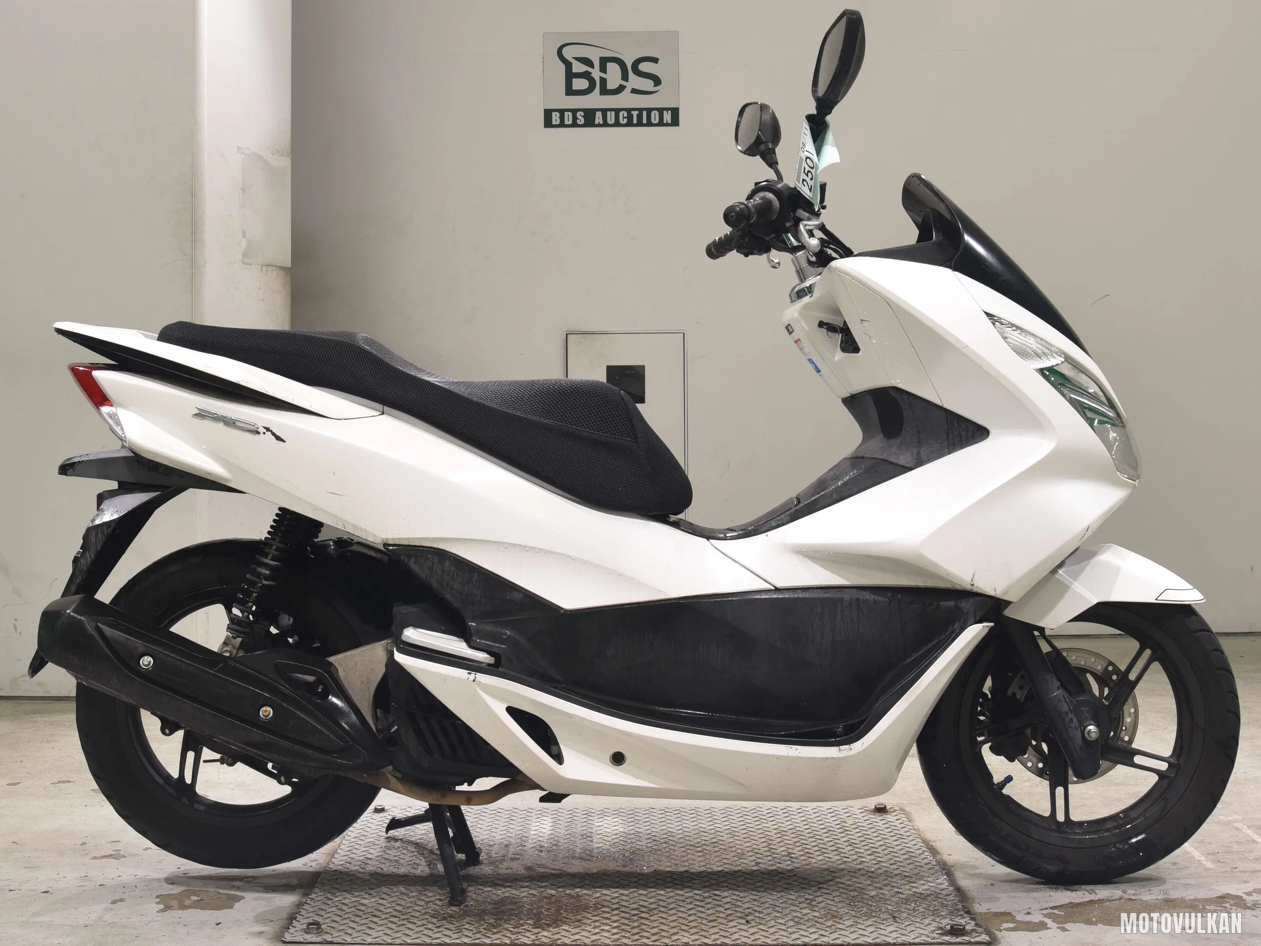 Honda PCX125-2