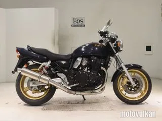 Suzuki INAZUMA400