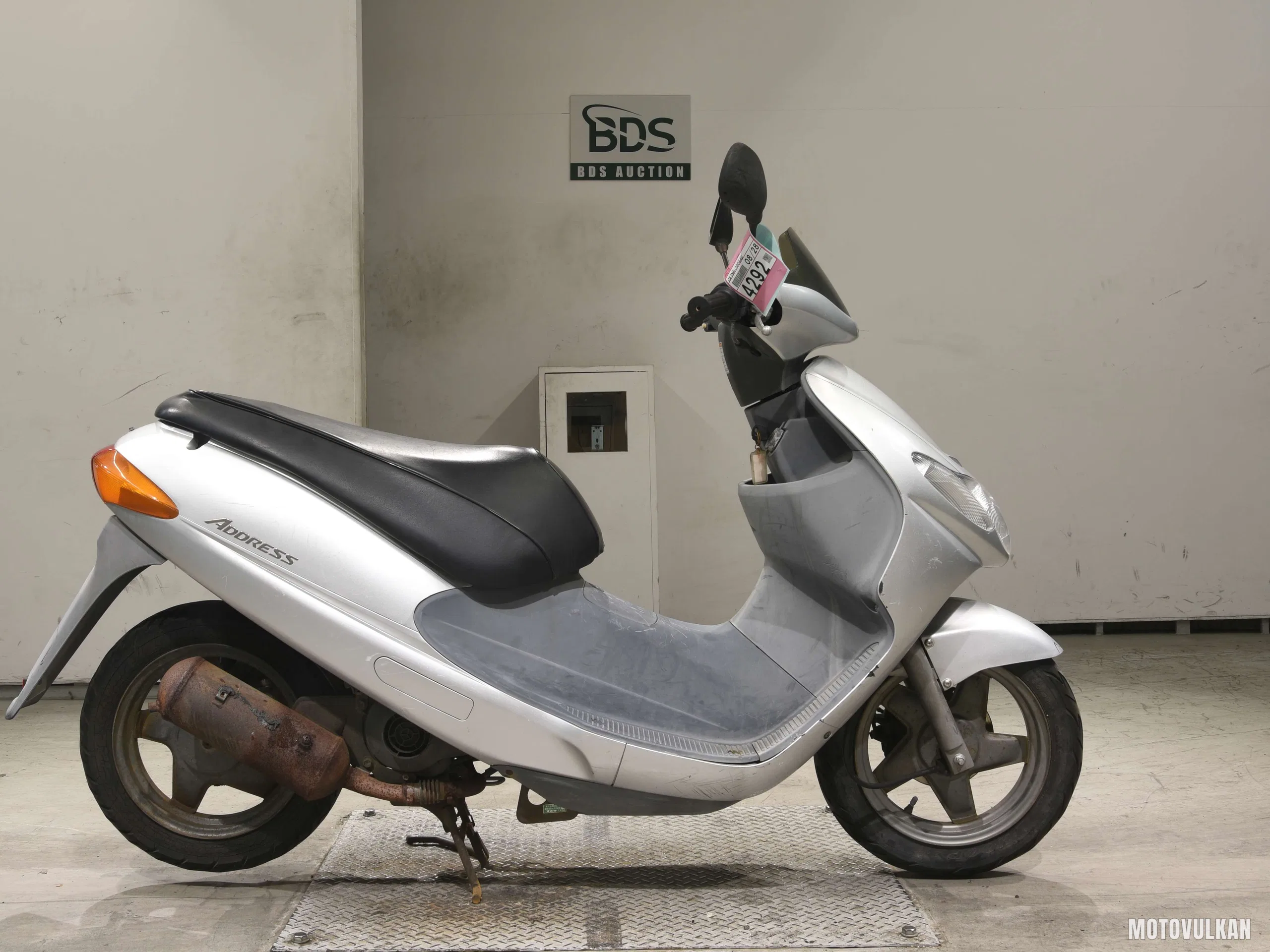 Suzuki ADDRESS50-2