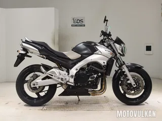Suzuki GSR400