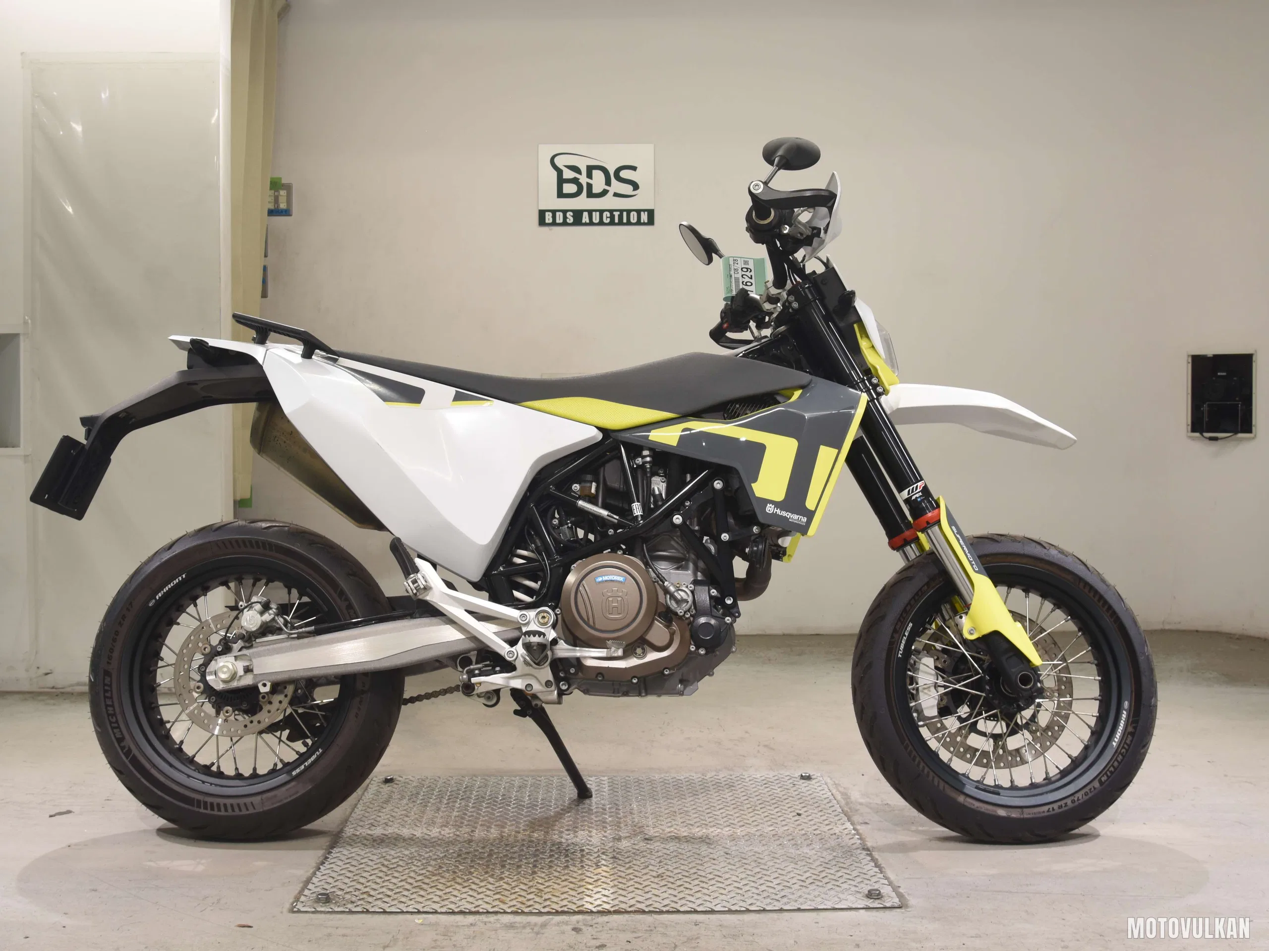  HUSQVARNA701SM